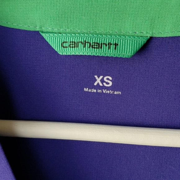 Carhartt purple scrub top - Picture 3 of 5